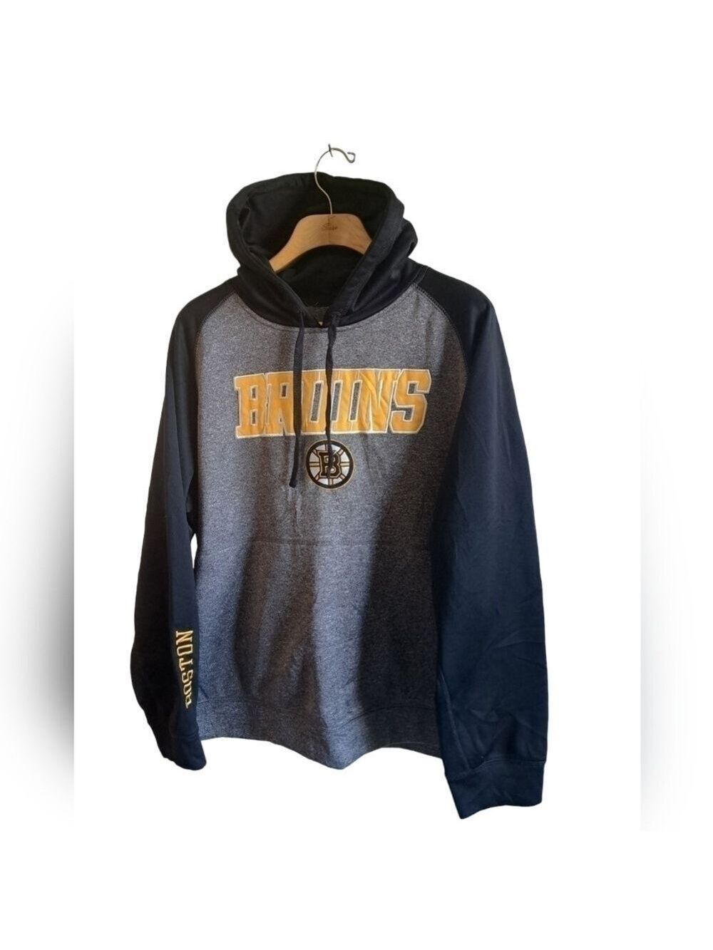 NHL BOSTON BRUINS GREY black hooded sweater pull over kangaroo pouch mens XL